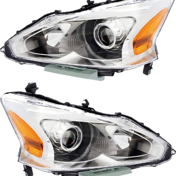 2013 Nissan Altima Headlights